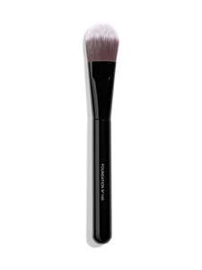 CHANEL - FLUID FOUNDATION BRUSH Foundation Brush | Stockmann