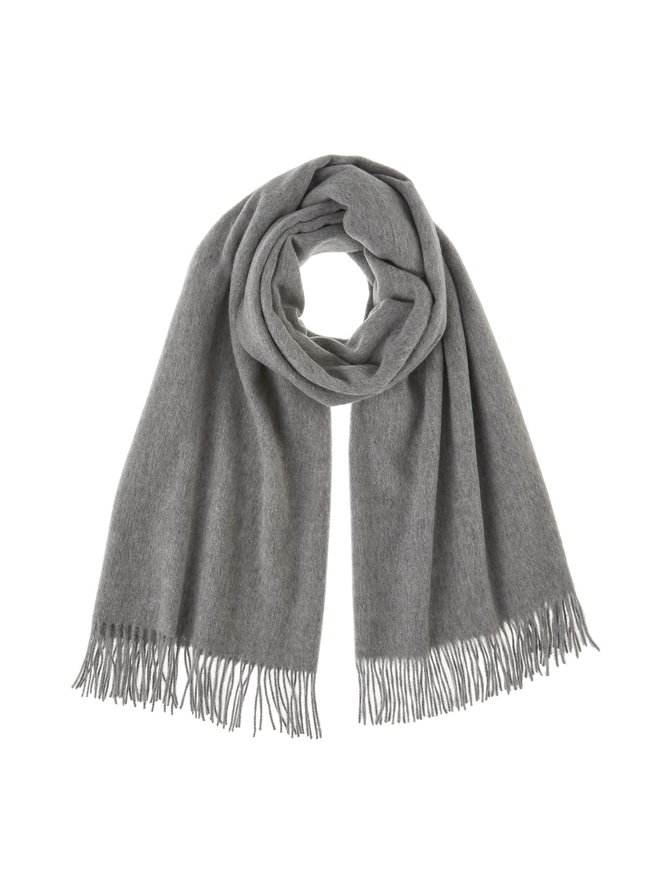 Oversized grey scarf