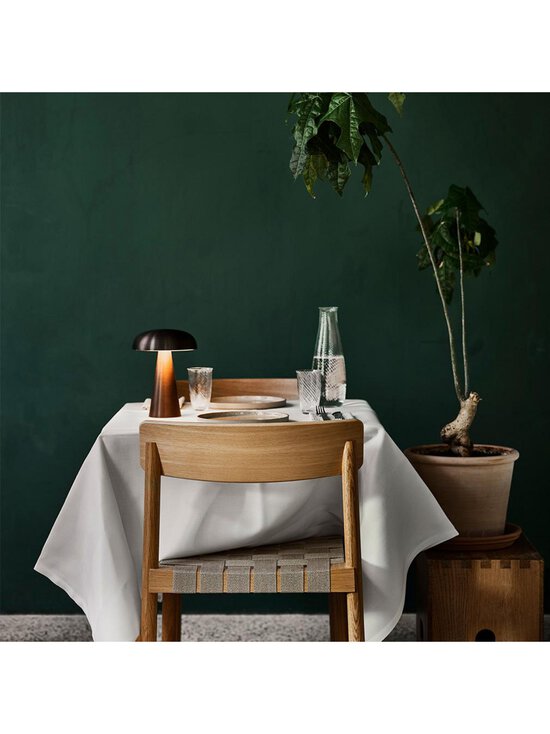 &Tradition - Como SC53 -pöytävalaisin - PRONSSI - photo 10 &Tradition - Como SC53 -pöytävalaisin - PRONSSI | Stockmann - photo 10