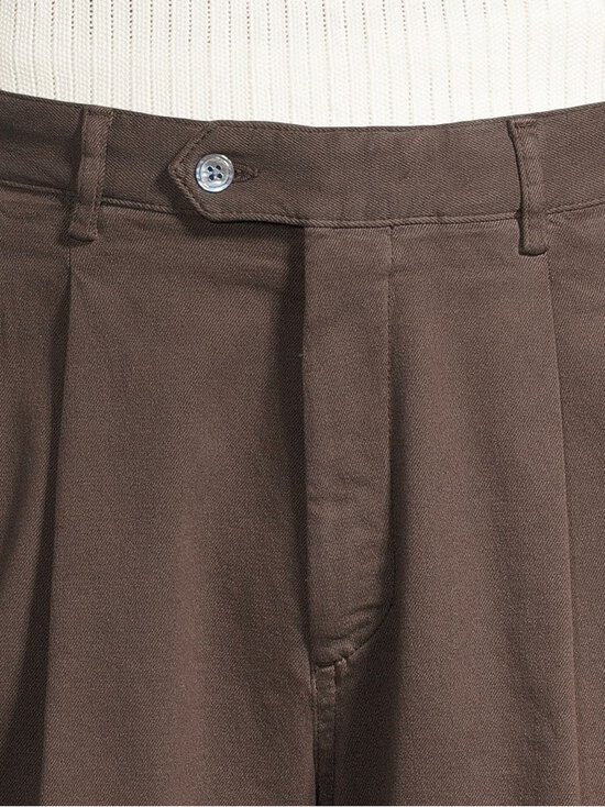 Oscar Jacobson - Šortsid Tanker Pleat - 535 BROWN ELK | Stockmann - photo 5