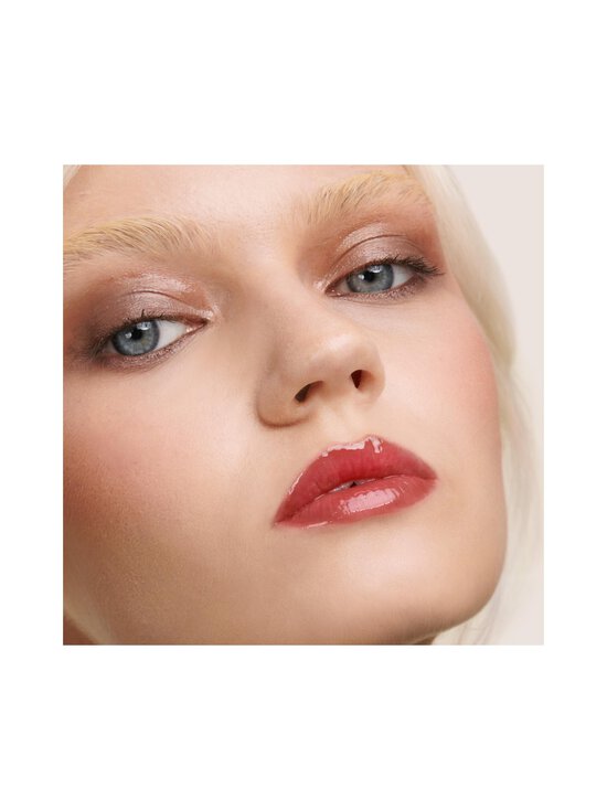 Armani - Prisma Glass -huulikiilto, 4 ml - 4 CHERRY GLAZE - photo 5 Armani - Prisma Glass -huulikiilto, 4 ml - 4 CHERRY GLAZE | Stockmann - photo 5