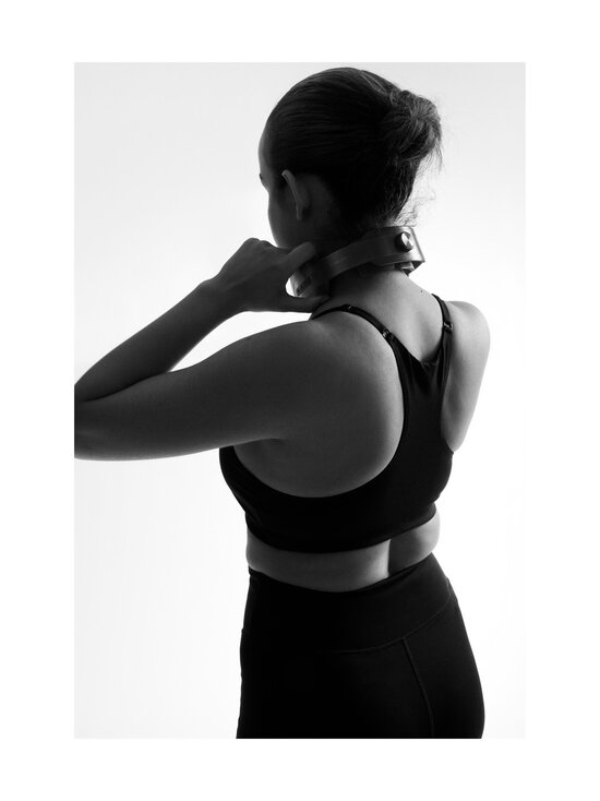 Flowlife - Neck Tens -hierontalaite - BLACK | Stockmann - photo 8