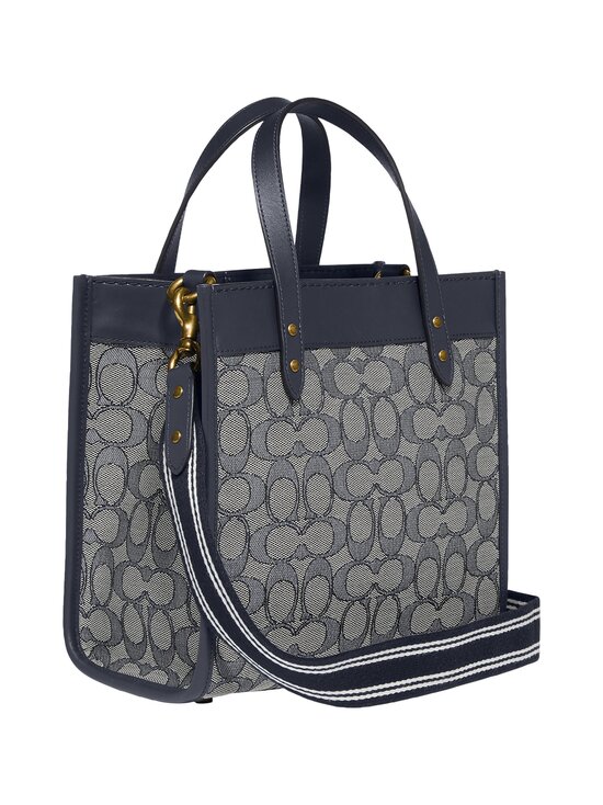 field tote 30 in signature jacquard