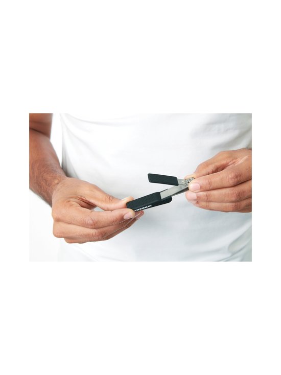 Tweezerman - Küünelõikur Gear Precision Grip Fingernail Clipper - NOCOL - photo 4 Tweezerman - Küünelõikur Gear Precision Grip Fingernail Clipper - NOCOL | Stockmann - photo 4