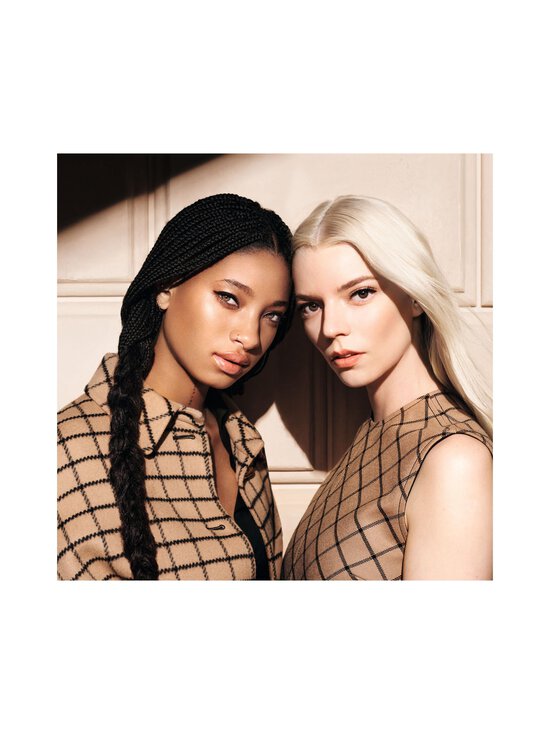 DIOR - Forever Nude Bronze Natural Glow Powder -aurinkopuuteri - 02 LIGHT - photo 9 DIOR - Forever Nude Bronze Natural Glow Powder -aurinkopuuteri - 02 LIGHT | Stockmann - photo 9