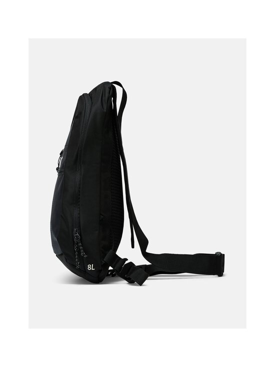 Peak Performance - Outdoor Crossbody -laukku 8 l - 010 BLACK - photo 3 Peak Performance - Outdoor Crossbody -laukku 8 l - 010 BLACK | Stockmann - photo 3