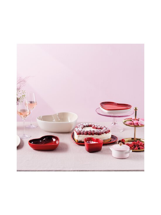Le Creuset - Petite Round Casserole With Heart Knob -uunivuoka 250 ml, 10 cm - SHELL PINK | Stockmann - photo 7
