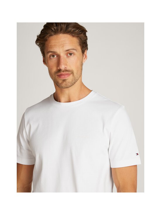 Tommy Hilfiger - Light Interlock T-krekls - YBR WHITE - photo 6 Tommy Hilfiger - Light Interlock T-krekls - YBR WHITE | Stockmann - photo 6