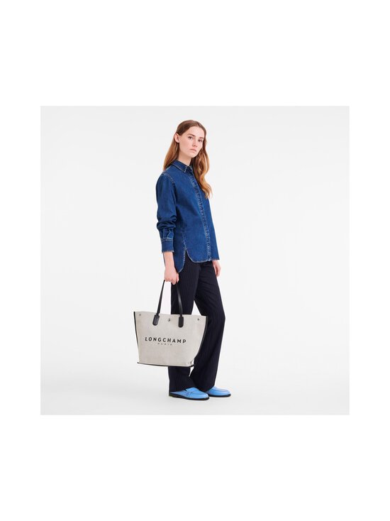 Longchamp - Essential Toile Shoulder L plecu soma - 037 ECRU | Stockmann - photo 2