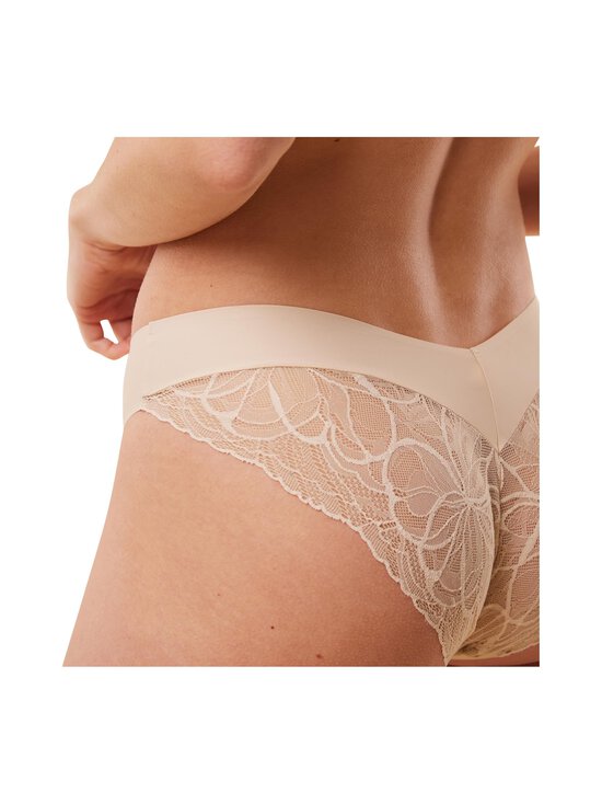 Triumph - Aluspüksid Body Make-Up Illusion Lace Highleg Tai - 00NZ NUDE BEIGE - photo 3 Triumph - Aluspüksid Body Make-Up Illusion Lace Highleg Tai - 00NZ NUDE BEIGE | Stockmann - photo 3