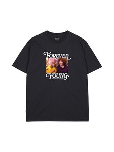 Makia - Kummeli Forever Young -t-paita - 999 BLACK Makia - Kummeli Forever Young -t-paita - 999 BLACK | Stockmann