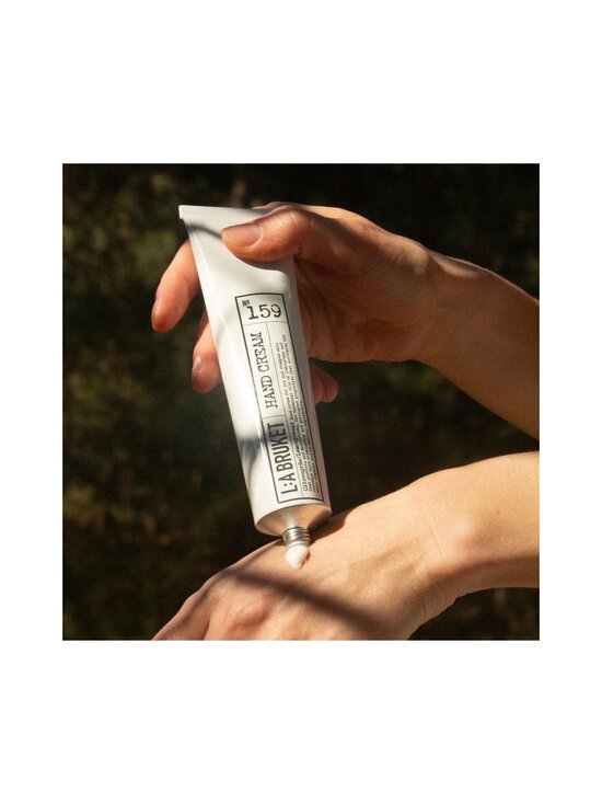 L:A Bruket - Limited Edition Summer Pouch Box -ihonhoitopakkaus - NOCOL | Stockmann - photo 6