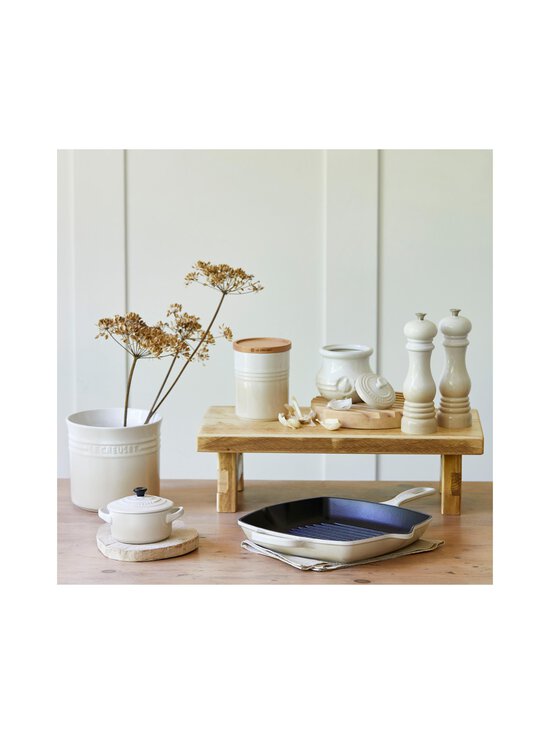 Le Creuset - Classic Mini Round Cocotte katls 10 x 5 cm - MERINGUE | Stockmann - photo 9