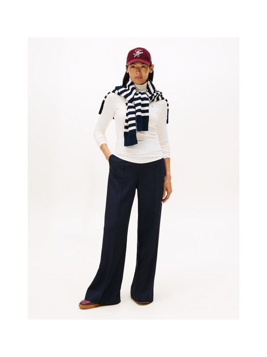 Tommy Hilfiger - Slim Rib Rollneck krekls - YA8 IVORY SILK - photo 4 Tommy Hilfiger - Slim Rib Rollneck krekls - YA8 IVORY SILK | Stockmann - photo 4