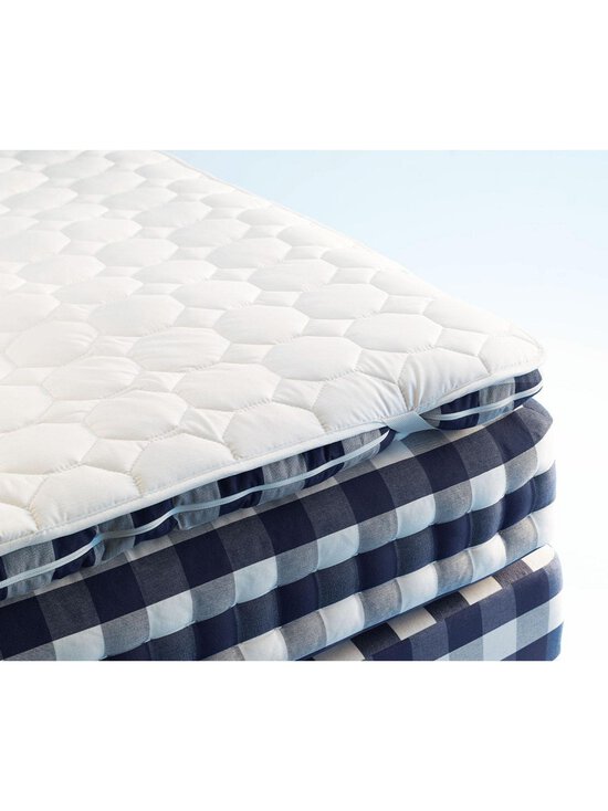 Hästens - Petauspatjansuoja 140 x 210 cm - VALKOINEN - photo 2 Hästens - Petauspatjansuoja 140 x 210 cm - VALKOINEN | Stockmann - photo 2