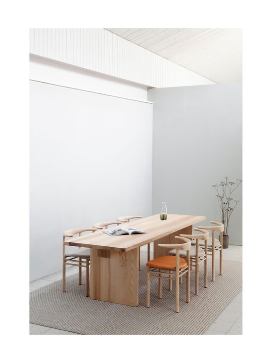 SAARNI Nikari Edi-pöytä |260 x 90 cm | Pöydät | Stockmann