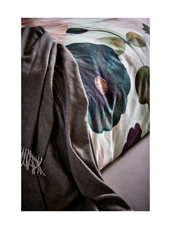 Vandyck - Finesse-pussilakanasetti 150 x 210 + 50 x 60 cm - 053 PISTACHE | Stockmann - photo 3