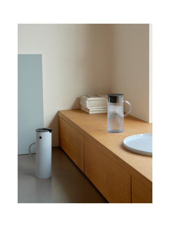 Stelton - EM77 Vacuum -termoskannu 1 l - SOFT CLOUD | Stockmann - photo 3