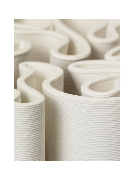 Ferm Living - Dedali- keraaminen maljakko 25 cm - OFF-WHITE - photo 3 Ferm Living - Dedali- keraaminen maljakko 25 cm - OFF-WHITE | Stockmann - photo 3