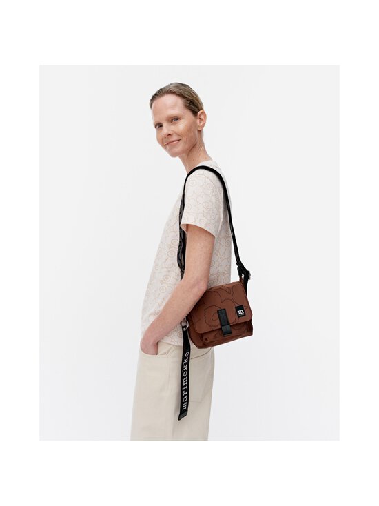 Marimekko - Mini Messenger Piirto Unikko -olkalaukku - 890 BROWN, BLACK - photo 3 Marimekko - Mini Messenger Piirto Unikko -olkalaukku - 890 BROWN, BLACK | Stockmann - photo 3
