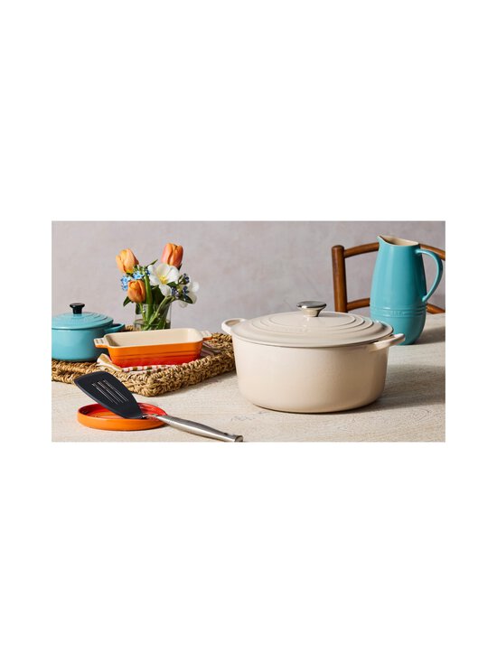 Le Creuset - Oval-lusikkatuki - 090 VOLCANIC - photo 5 Le Creuset - Oval-lusikkatuki - 090 VOLCANIC | Stockmann - photo 5