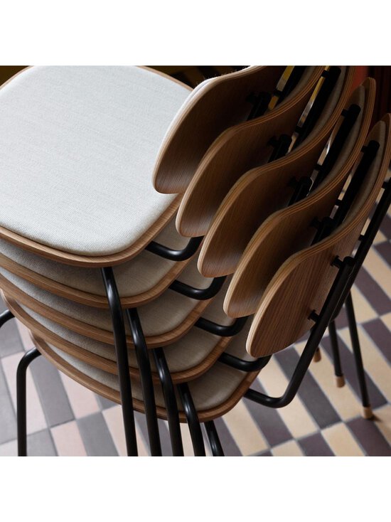 Carl Hansen&Son - VLA26 Vega -tuoli - BEIGE,MUSTA,TAMMI - photo 6 Carl Hansen&Son - VLA26 Vega -tuoli - BEIGE,MUSTA,TAMMI | Stockmann - photo 6