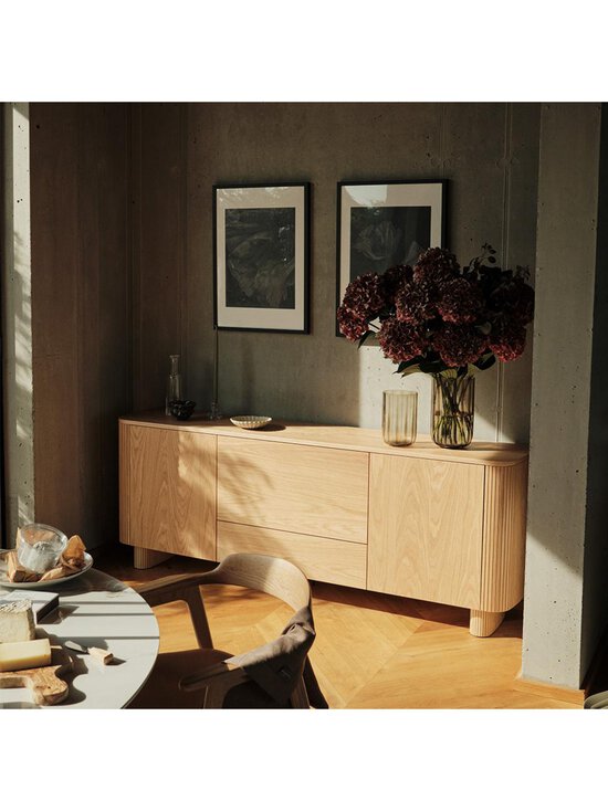 BoConcept - Flora 3 -taulu - MUSTA,VALKOINEN - photo 5 BoConcept - Flora 3 -taulu - MUSTA,VALKOINEN | Stockmann - photo 5
