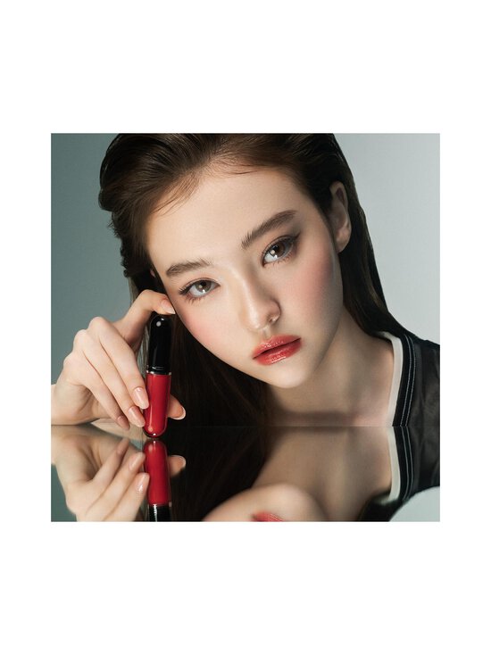 MAC - Huulepulk Lustreglass Stainglass Lip Tint - ZOOMIES | Stockmann - photo 6