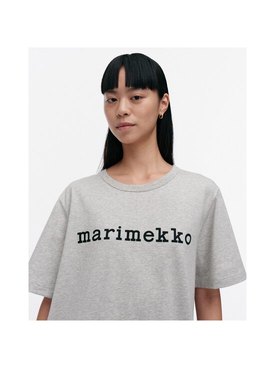 Marimekko - Vihne Logo Kioski t-paita - 119 GREY MELANGE, BLACK - photo 8 Marimekko - Vihne Logo Kioski t-paita - 119 GREY MELANGE, BLACK | Stockmann - photo 8