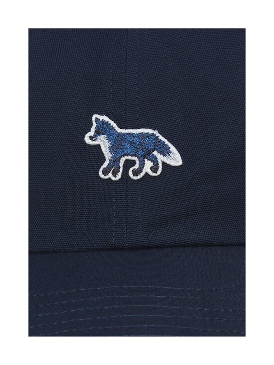Maison Kitsuné - Nokamüts Baby Fox - 0413 CLASSIC NAVY - photo 3 Maison Kitsuné - Nokamüts Baby Fox - 0413 CLASSIC NAVY | Stockmann - photo 3