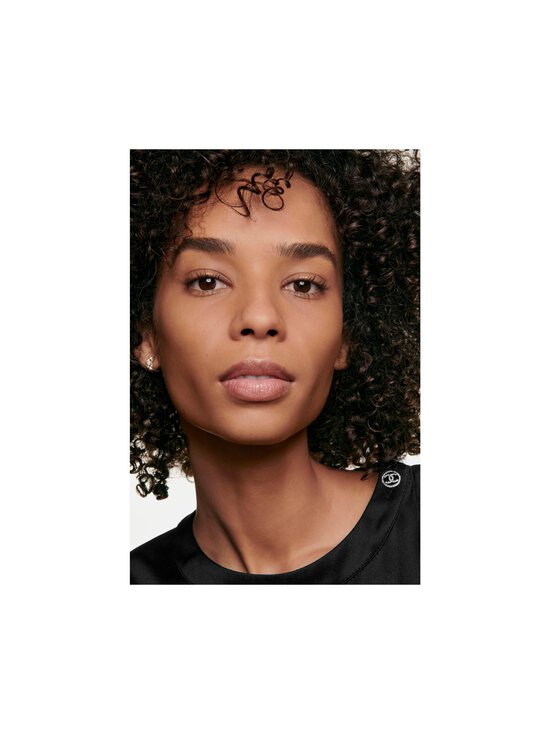 CHANEL - ULTRA LE TEINT VELVET Blurring Smooth Effect Foundation Velvet Matte Finish - B70 | Stockmann - photo 3