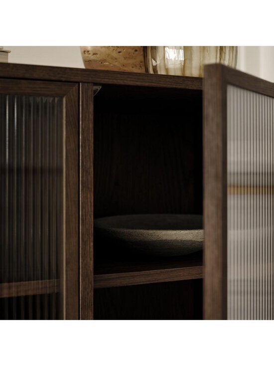 BoConcept - Axo-vitriini tumma tammi / uurrettu lasi 158,5 x 90 cm - BROWN | Stockmann - photo 8