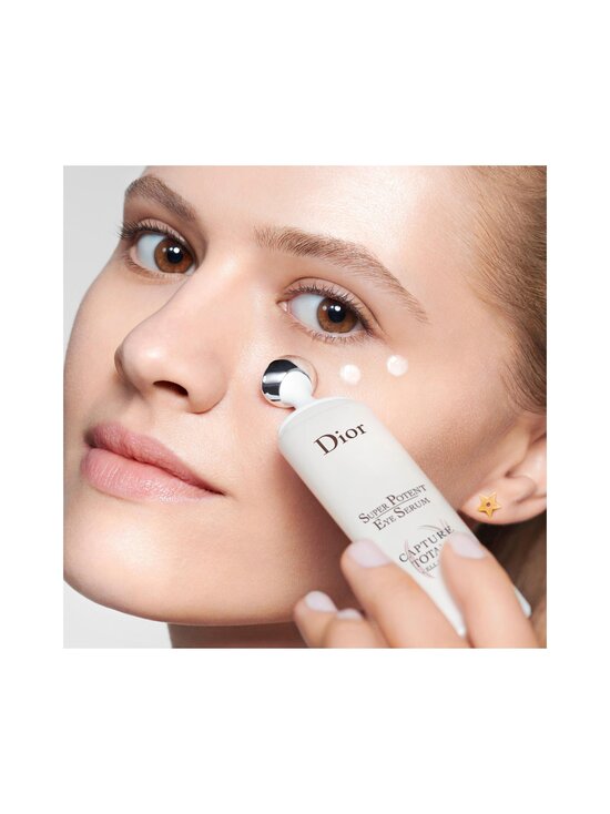DIOR - Capture Totale Super Potent Eye Serum -silmänympärysseerumi 20 ml - NOCOL - photo 4 DIOR - Capture Totale Super Potent Eye Serum -silmänympärysseerumi 20 ml - NOCOL | Stockmann - photo 4