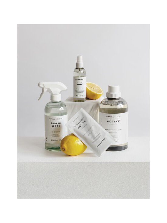 Stockholm Steamery - Fabric Spray Citrus & Cedar -tekstiilisuihke 500 ml - TRANSPARENT | Stockmann - photo 2