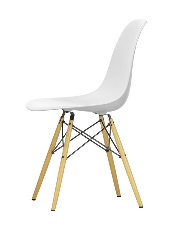 Vitra - Eames DSW RE -tuoli - COTTON WHITE 84 RE WHITE & MAPLE - photo 2 Vitra - Eames DSW RE -tuoli - COTTON WHITE 84 RE WHITE & MAPLE | Stockmann - photo 2
