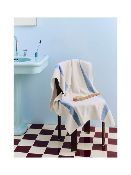 HAY - Stripe vannas dvielis - DUSTY BLUE | Stockmann - photo 4