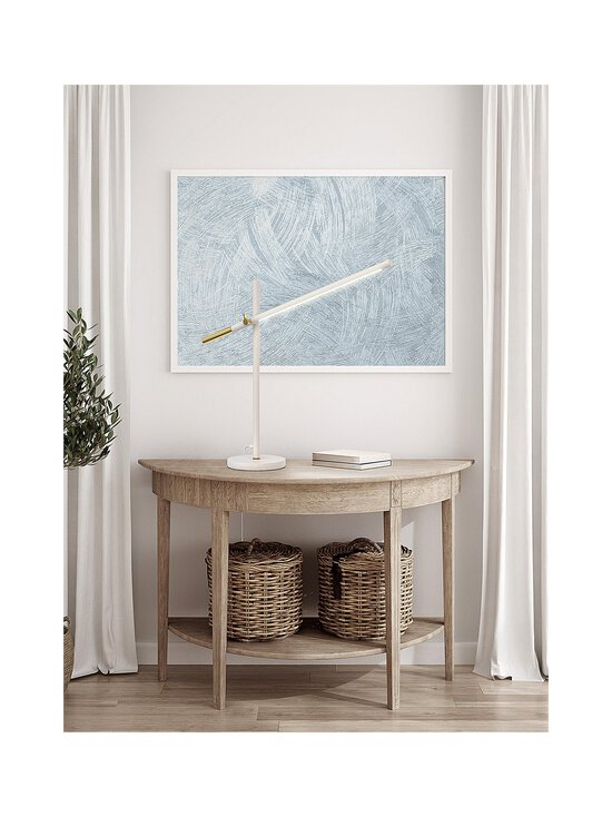 Design by Grönlund - Piano-pöytävalaisin 60 cm - VALKOINEN/MESSINKI - photo 3 Design by Grönlund - Piano-pöytävalaisin 60 cm - VALKOINEN/MESSINKI | Stockmann - photo 3