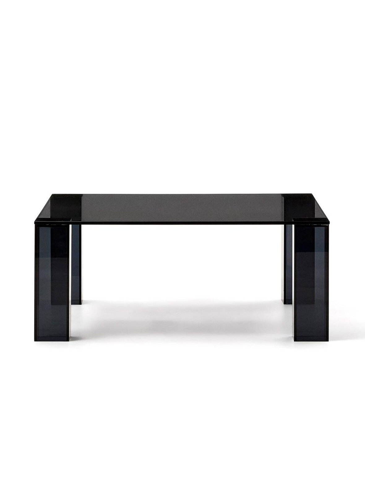 Adularia-sivupöytä