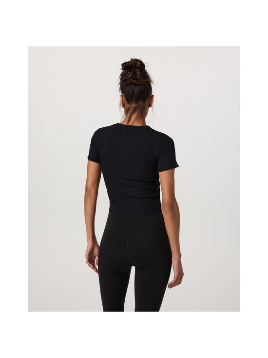 Vuori - Pose Fitted t-paita - BLK BLACK | Stockmann - photo 2