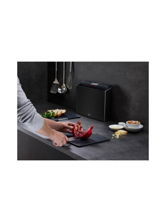Joseph Joseph - Folio™-leikkuulautasetti - BLACK - photo 4 Joseph Joseph - Folio™-leikkuulautasetti - BLACK | Stockmann - photo 4