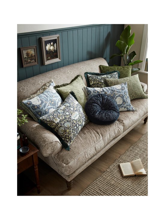 William Morris At Home - Pimpernel-sisustustyyny 40 x 60 cm - 12 INK - photo 2 William Morris At Home - Pimpernel-sisustustyyny 40 x 60 cm - 12 INK | Stockmann - photo 2