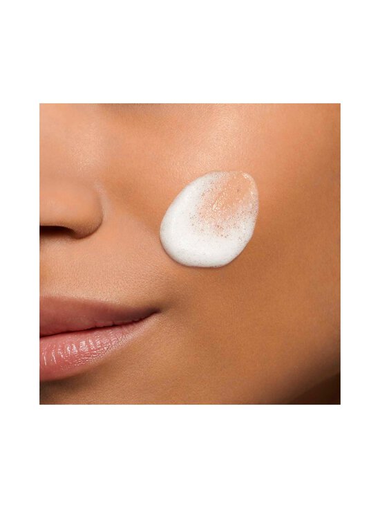 Clarins - Gentle Renewing Cleansing Mousse - NOCOL - photo 2 Clarins - Gentle Renewing Cleansing Mousse - NOCOL | Stockmann - photo 2
