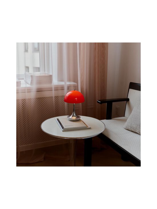 Louis Poulsen - Panthella 160 Portable -pöytävalaisin 240 x 160 mm - ORIGINAL OPAL RED | Stockmann - photo 6