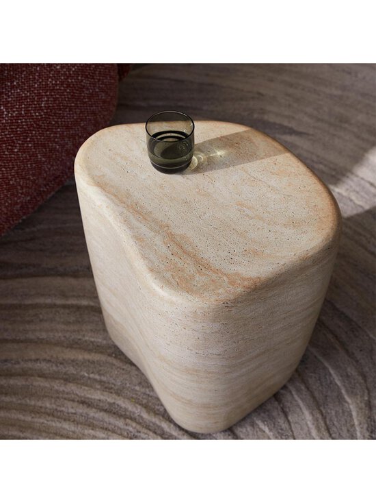BoConcept - Terracina-sivupöytä travertiini 36 x 43 cm - BEIGE | Stockmann - photo 12