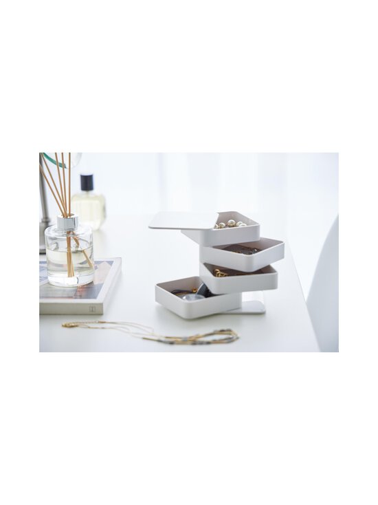 Yamazaki - 4-kihiline hoiukarp Accessory Box Square - WHITE - photo 3 Yamazaki - 4-kihiline hoiukarp Accessory Box Square - WHITE | Stockmann - photo 3