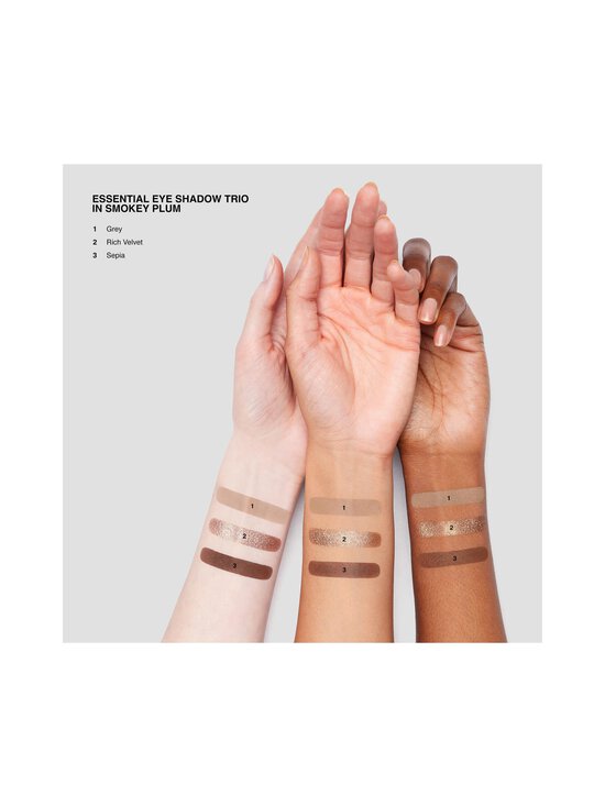Bobbi Brown - Essential Eyeshadow Trio acu ēnu palete - SMOKEY PLUM - photo 5 Bobbi Brown - Essential Eyeshadow Trio acu ēnu palete - SMOKEY PLUM | Stockmann - photo 5