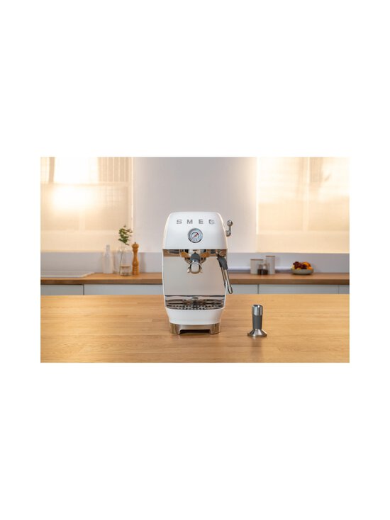 Smeg - ECF03CREU Coffee Machine ‑manuaalinen espressokeitin - WHITE | Stockmann - photo 10