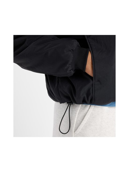 New Balance - Linear Heritage Woven Bomber -takki - BK BLACK - photo 4 New Balance - Linear Heritage Woven Bomber -takki - BK BLACK | Stockmann - photo 4