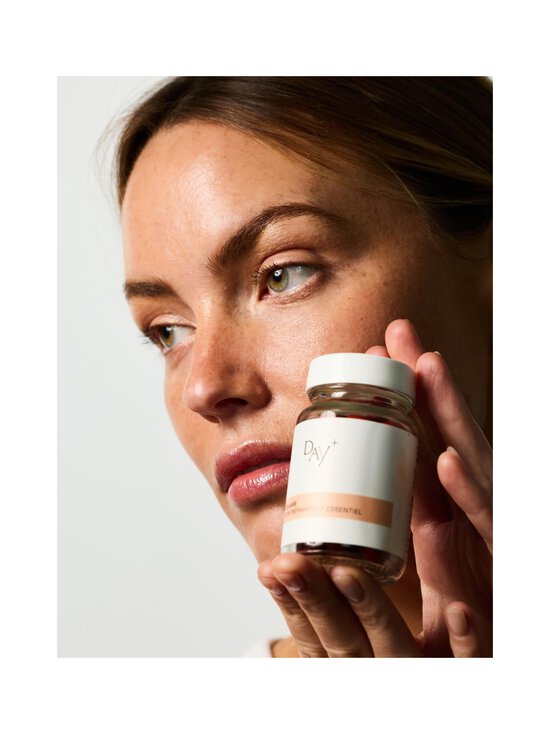 Day+ - Suncare Essential Preparation Capsules -ravintolisä 30 kaps - NOCOL | Stockmann - photo 2
