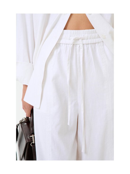Gestuz - GZizza Linen bikses - 110601 BRIGHT WHITE - photo 3 Gestuz - GZizza Linen bikses - 110601 BRIGHT WHITE | Stockmann - photo 3